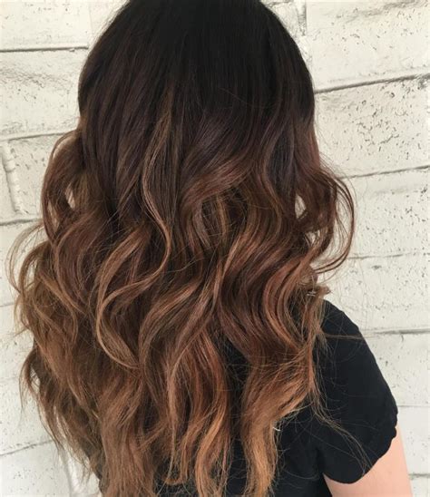 schwarze haare ombre|11 Black Ombré Hair Ideas & How To Get The Look At。